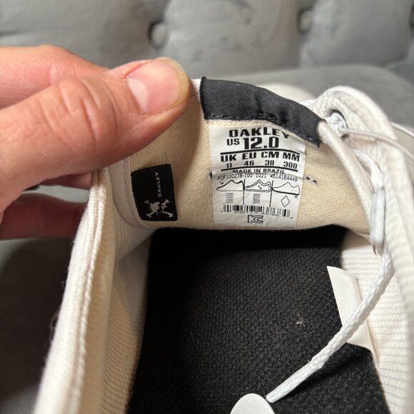 Oakley Cotton Canvas White Split Sneaker Shoe Size 12 NEW - Picture 9 of 9